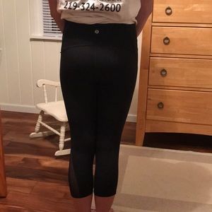 Lululemon Capri athletic pants size 2